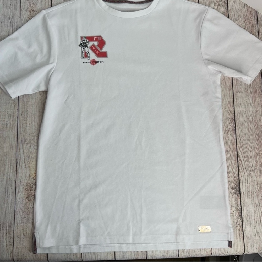 STAR WARS Galaxy Edge Shirt Medium